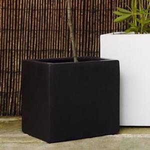 Polystone Contemporary Cube - Slate Black